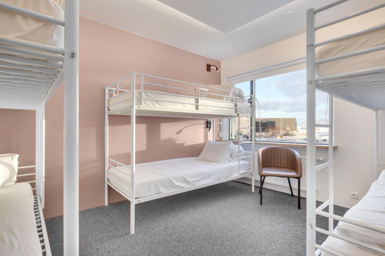 Laekur Hostel Reykjavík Eksteriør bilde